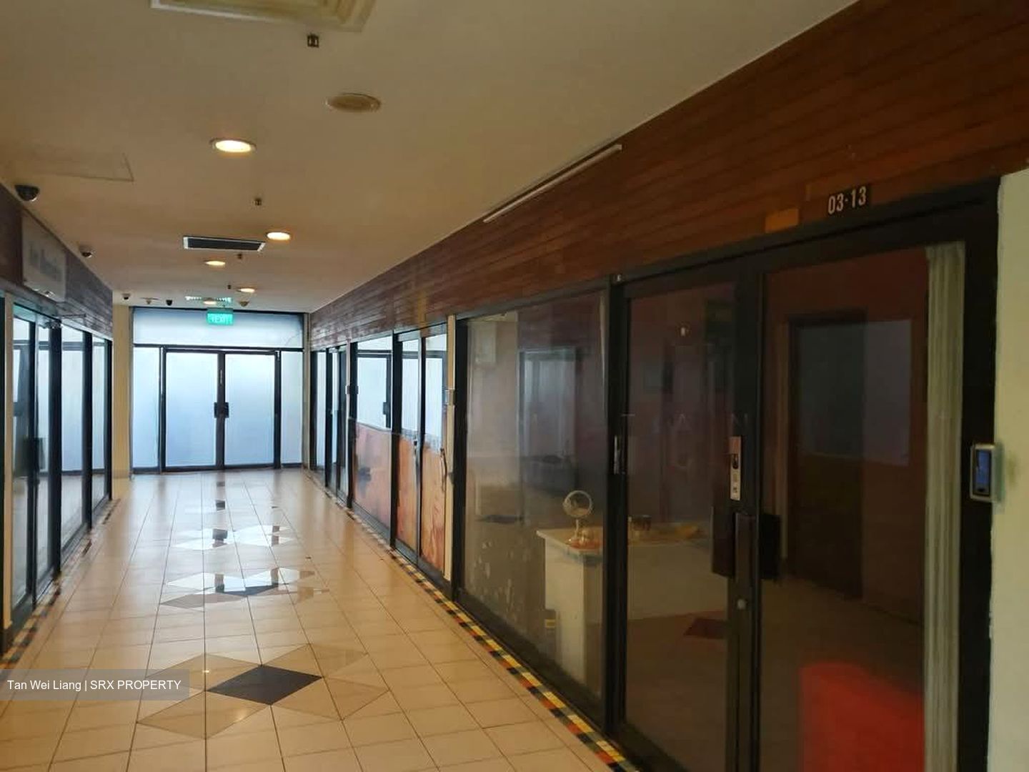 Parklane Shopping Mall (D7), Retail #581721541